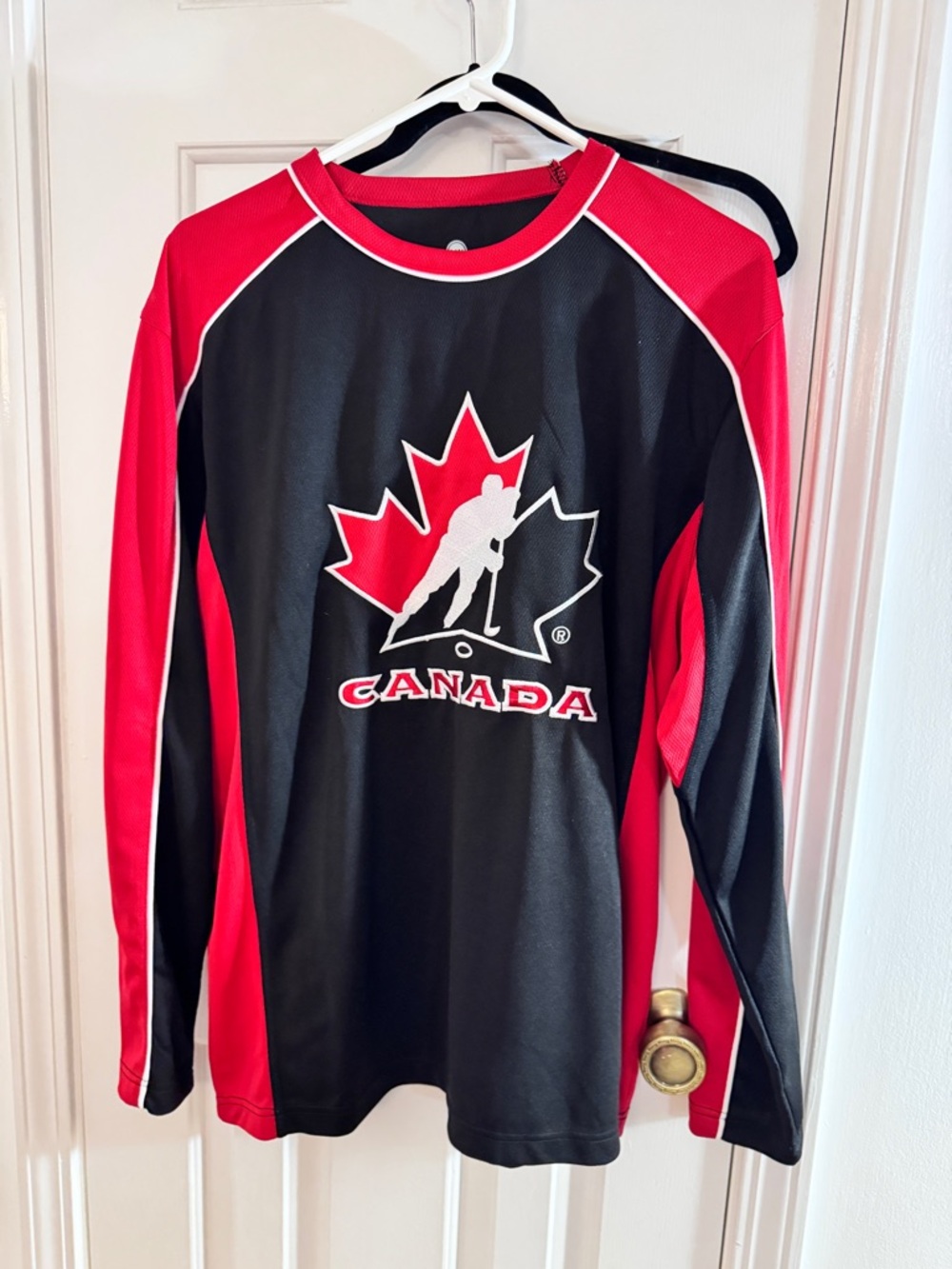 Canada Hockey Long Sleeve Hockey Practice Jersey - Black & Red